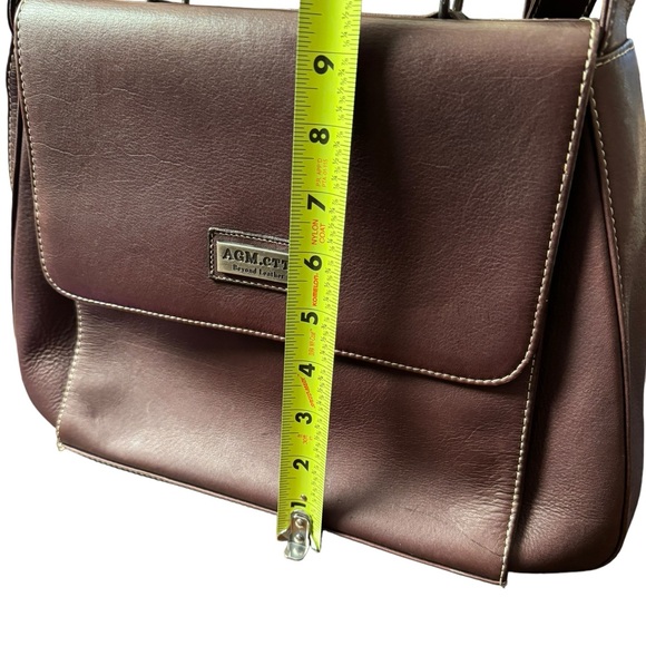 Authentic 100%  Leather AGM.CTT Beyond Leather Crossbody Women Bag Purse. - Picture 14 of 16